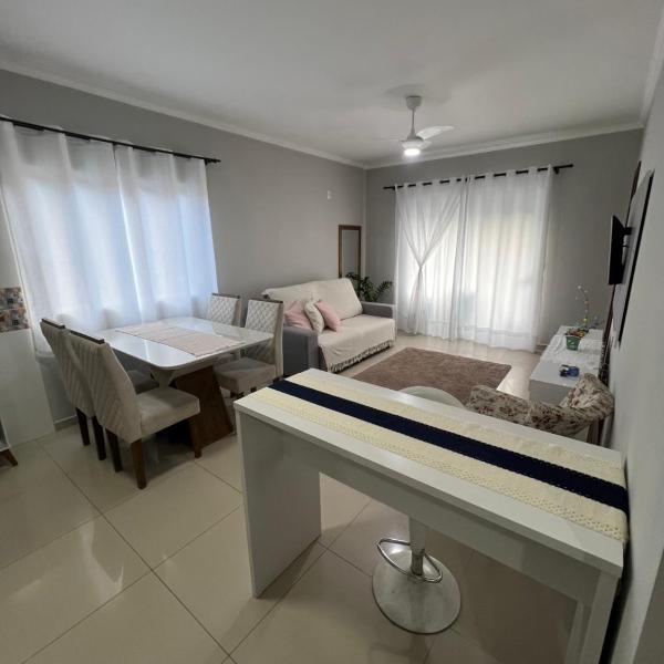 Apartamento 2 Quartos no Centro de Bombinhas - Foto 2