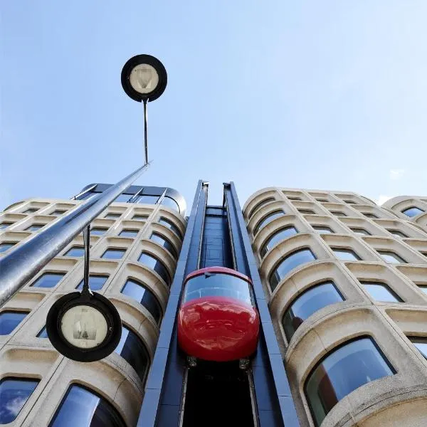 The Standard London, hotel in London
