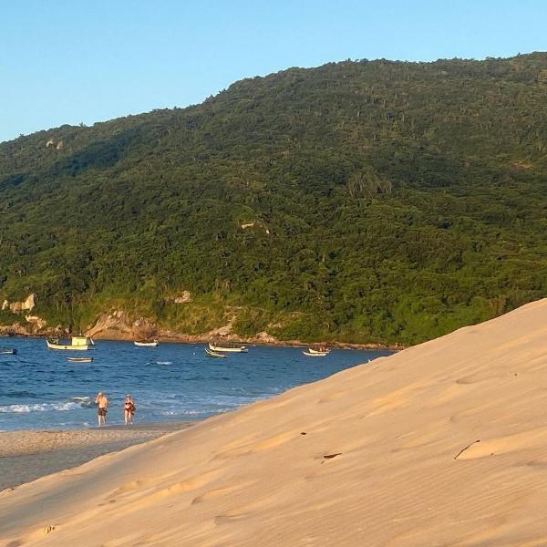 Passos da praia, piscina e quiosque com churrasqueira - Foto 5