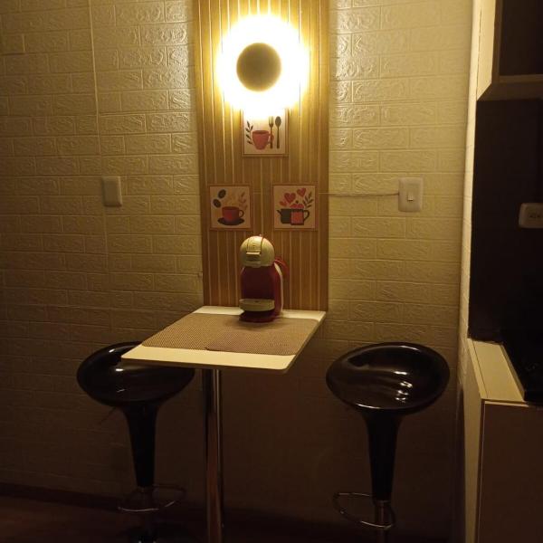 Kitnet com 2 Ambientes em Área Nobre - Foto 3