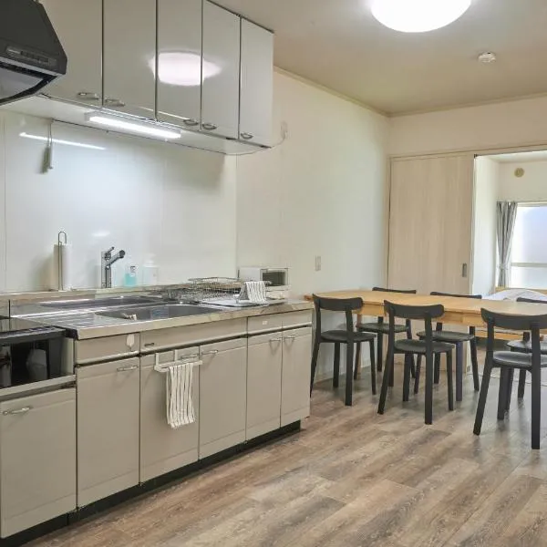 Satsuki Apartment Hotel - Koguchi Area, hotel in Shingū