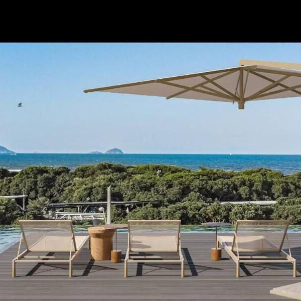 Studio Mega Confortável em Floripa! Pé na areia!