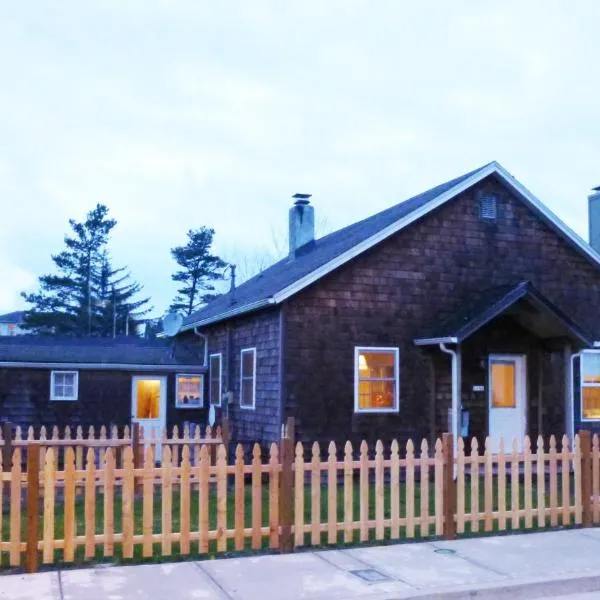 Karr Beach House on Franklin, hotel in Seaside