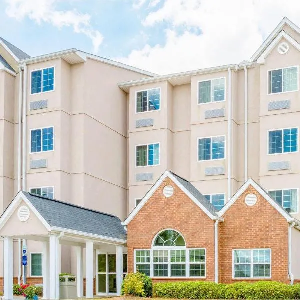 Microtel Inn & Suites by Wyndham Hoover/Birmingham, ξενοδοχείο σε Hoover