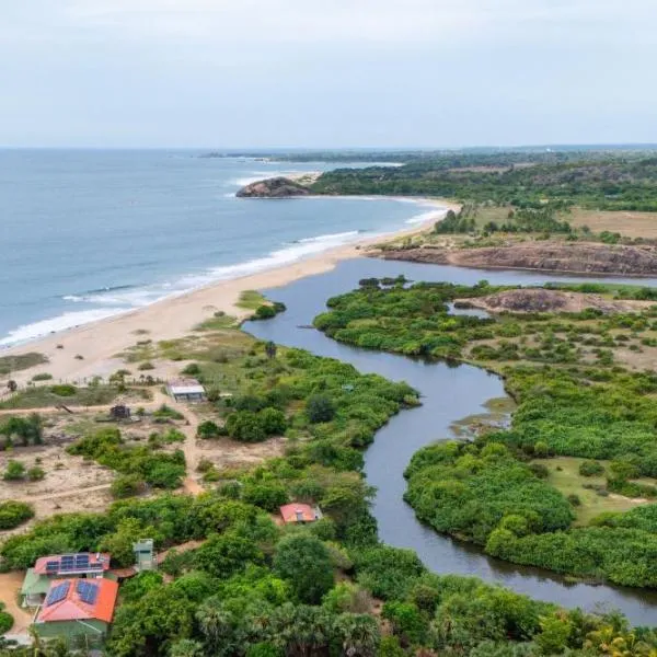 Kudakalliya Beach Houses, hotel in Arugam Bay