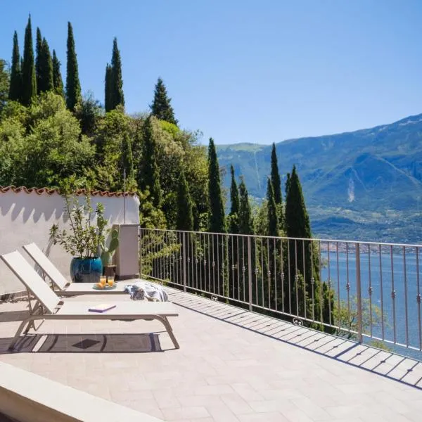Locanda Al Castelletto, hotel u gradu 'Tremosine Sul Garda'