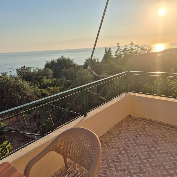 Sunset & Sea View, hôtel à Dhërmi