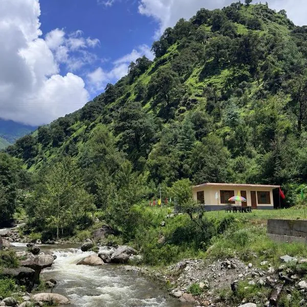River Edge Homestay, хотел в Shangarh