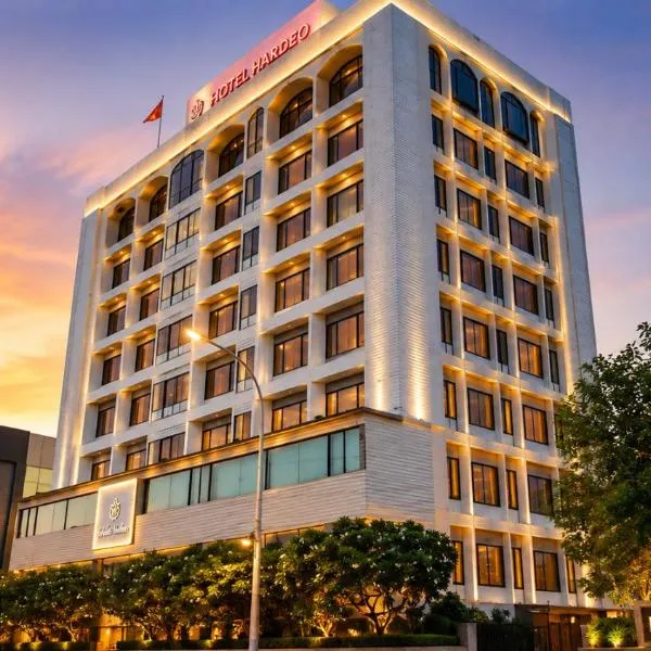 Hotel Hardeo, hotel in Nagpur
