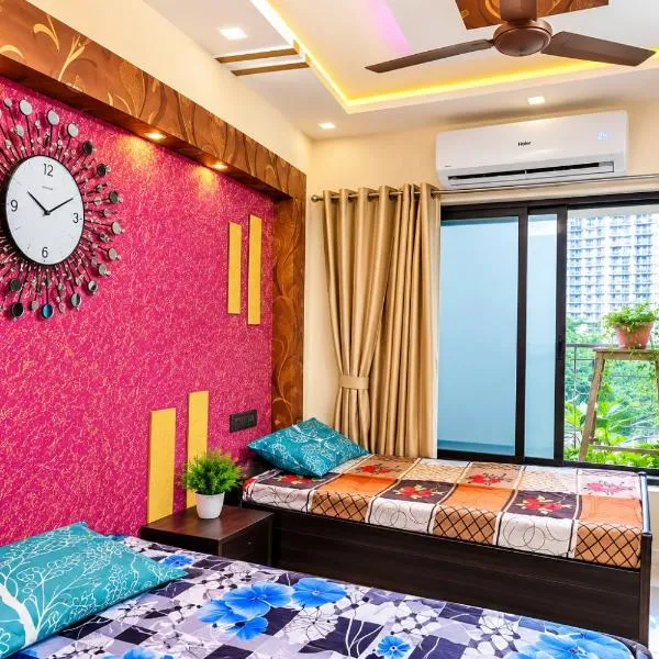 Bed with breakfast At Ghodbunder Road thane West, hotel in Thane