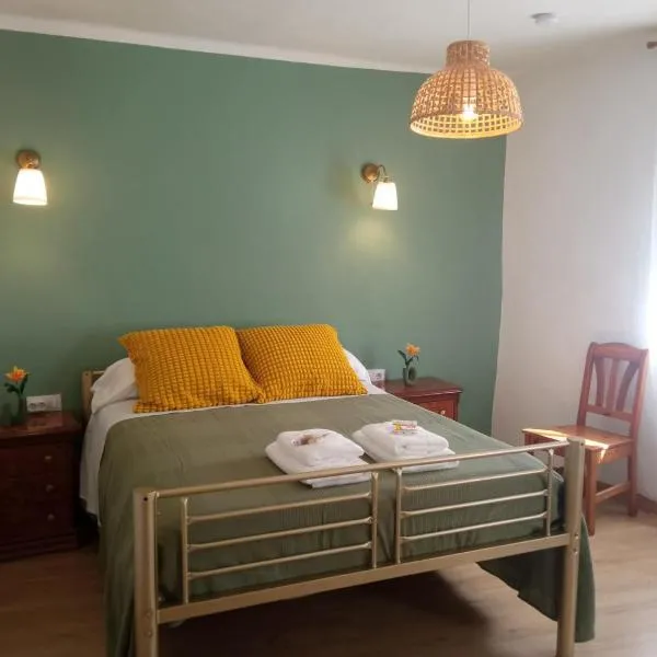 Casa Felix II - Luminoso Apt 2 Hab - Cerca de Alquézar, hotel di Abiego