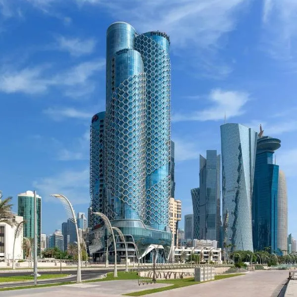 दोहा में, होटल Swissôtel Corniche Park Towers Doha