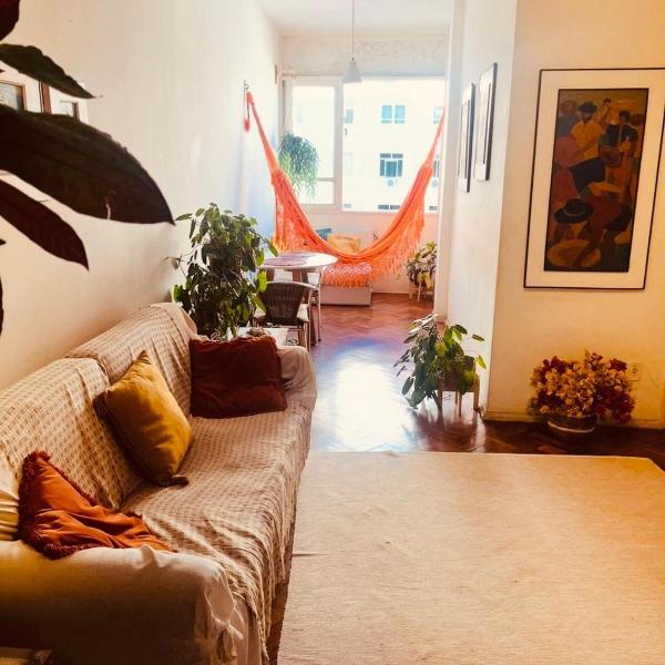 Quarto em apartamento aconchegante - Pode usar a sala e cozinha - Foto 5