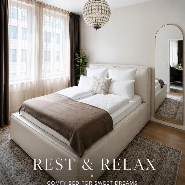 Zentrum Apartments Private Terrace, Near Metro, 24h Self Check-in - Smart TV, готель у Нюрнбергу
