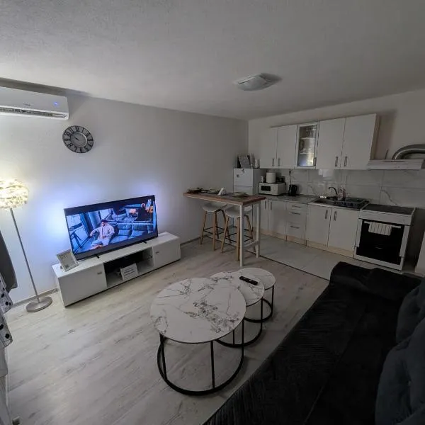 Stan na Dan Apartman Doboj, viešbutis mieste Dobojus