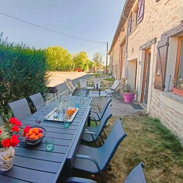AU LOGIS DES CHOUETTES, proche de Verdun et ses champs de bataille, hotel en Châtillon-sous-les-Côtes