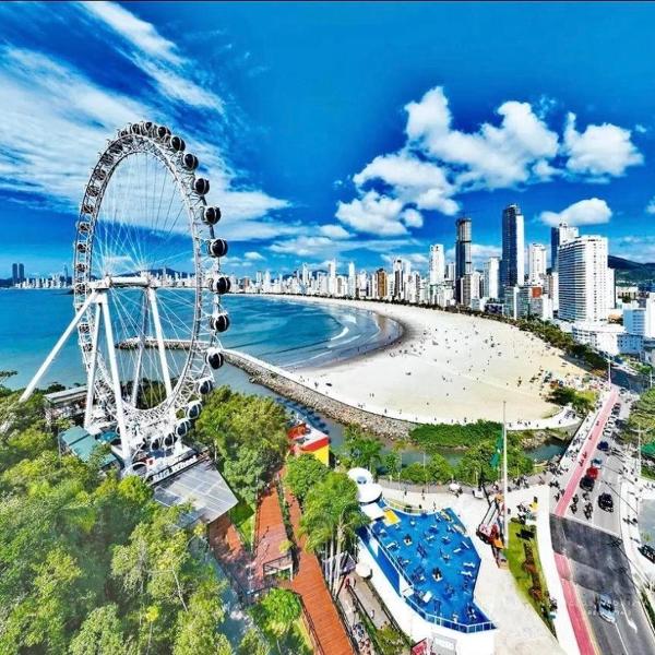 Apartamento no Centro, Próximo à Praia