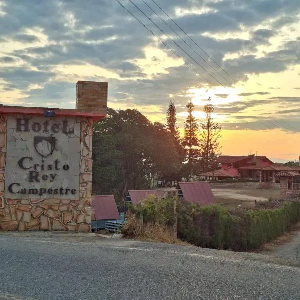 Hotel Cristo Rey Campestre, hotel in Los Santos