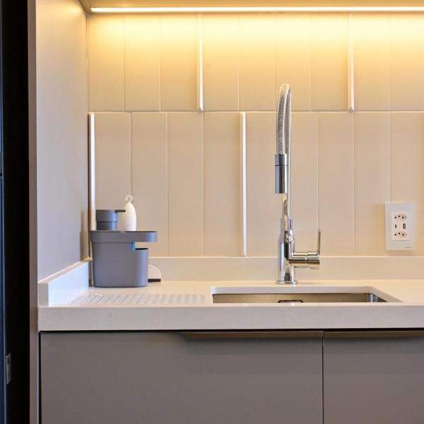 Modern and well located, Vila Madalena & Subway