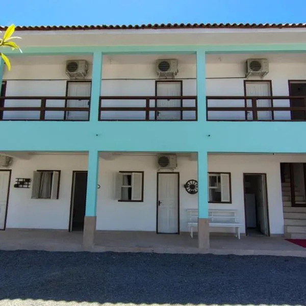 Pousada Araçatuba, hotel in Imbituba