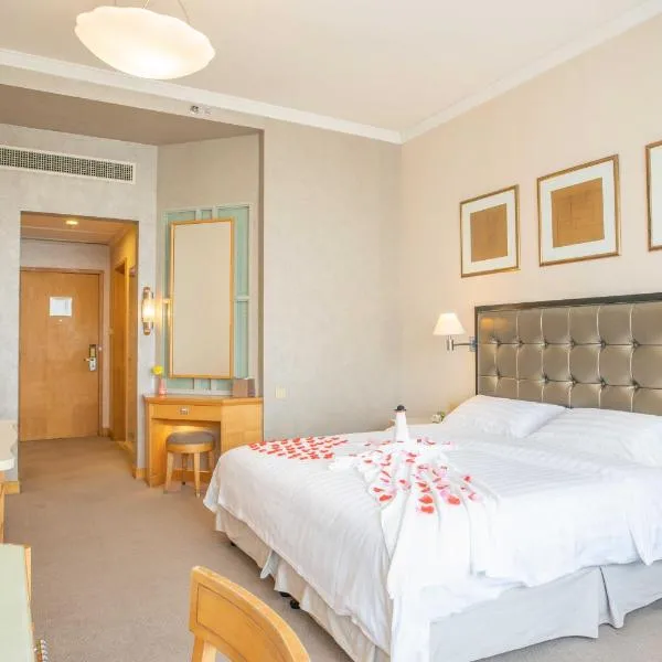 Shantou Junhua Haiyi Hotel, hotel in Shantou