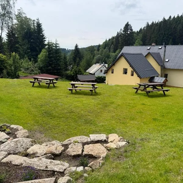 Chata U Skota, hotel in Janov nad Nisou