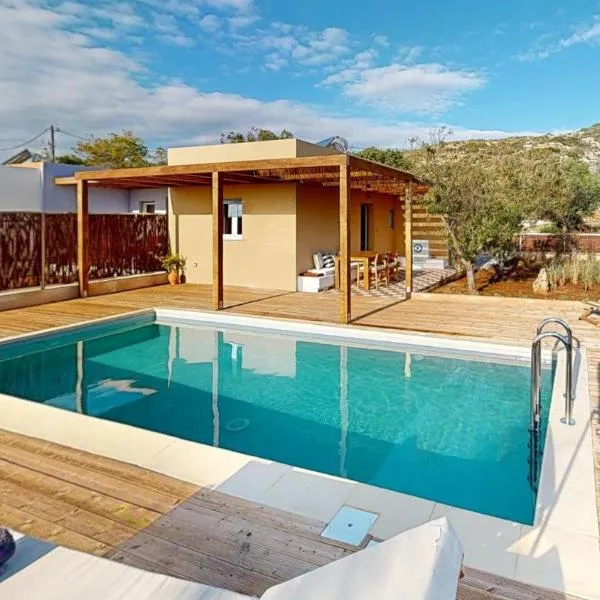 Okto, hotel di Archangelos