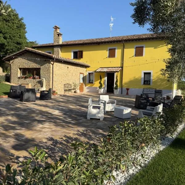 Villa Paradiso, hotel u gradu 'Pioraco'