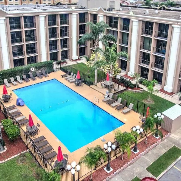 Clarion Hotel & Suites, hotel in Metairie
