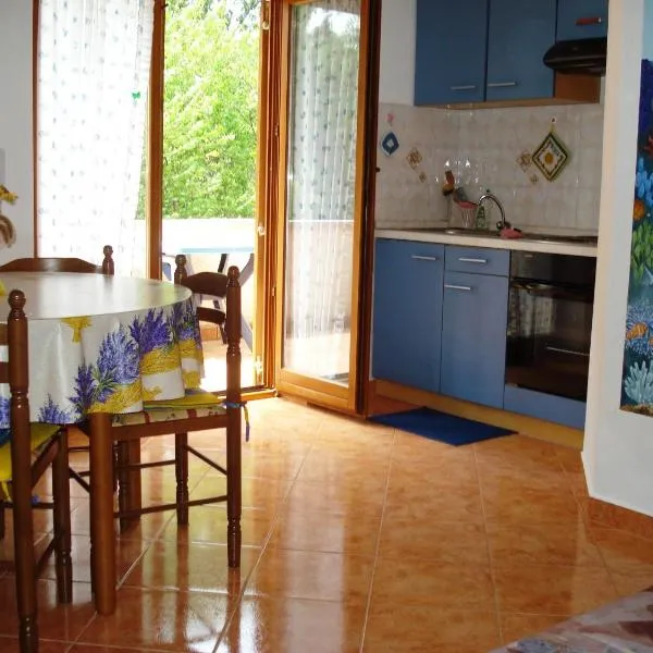 Apartments and Rooms Suzana, hotel v destinácii Kršan