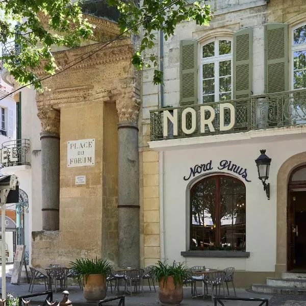 Hôtel Le Nord-Pinus, hotel di Arles