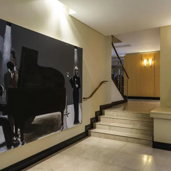 No5 Boutique Art Hotel by Mantis, hotel i Port Elizabeth