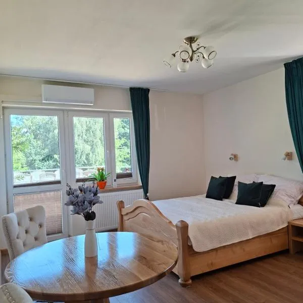 Woodland - Apartments & SPA Łagów, hotel em Łagów