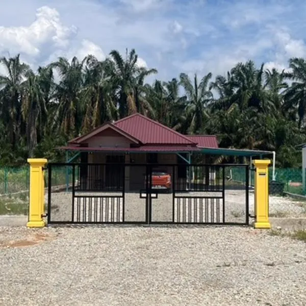 D'Kuning Homestay, hotel a Batu Pahat