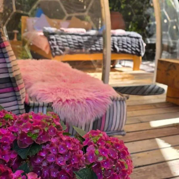 Glamping Dedovles Mliečna dráha、シュトーラのホテル