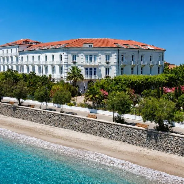 Grand Hotel Des Sablettes Plage, Curio Collection By Hilton, hotel en La Seyne-sur-Mer