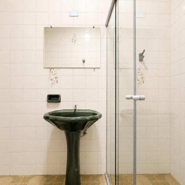 Casa completa com dois quartos e ótima localização - Foto 3
