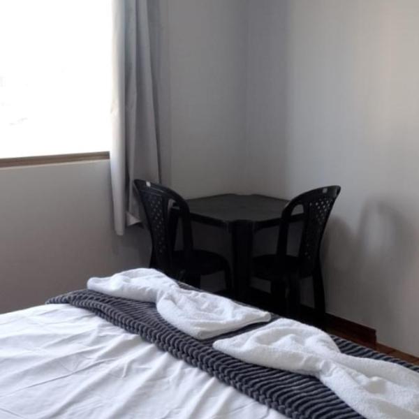 Quarto privativo 32 no centro no apartamento río verde