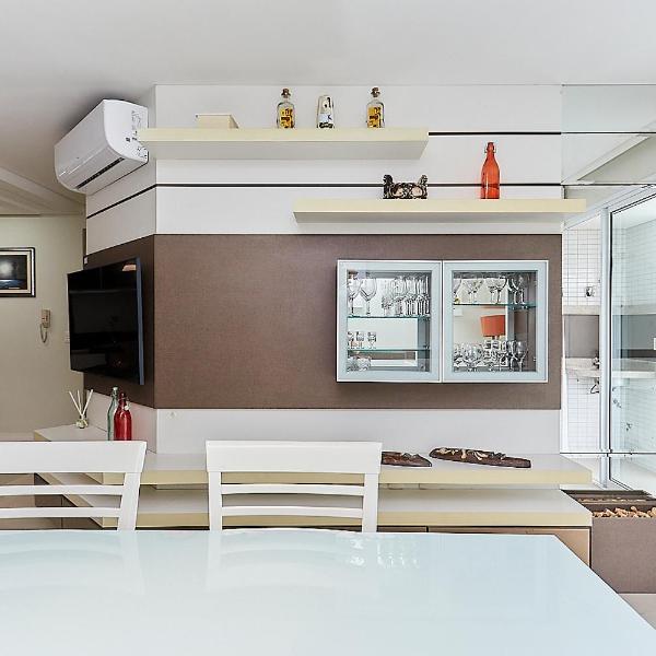 1021 Apartamento em condomínio com piscina localizado na Avenida da praia do centro de Bombinhas - Foto 5