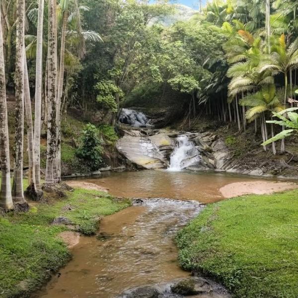 Chale com Riacho e Cachoeira Privativa Nova Trento