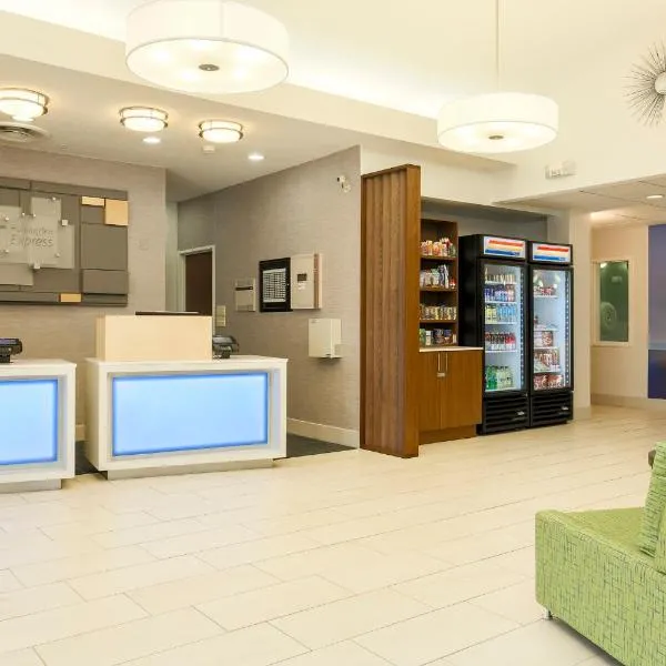 Holiday Inn Express Irondequoit by IHG, hotell sihtkohas Rochester