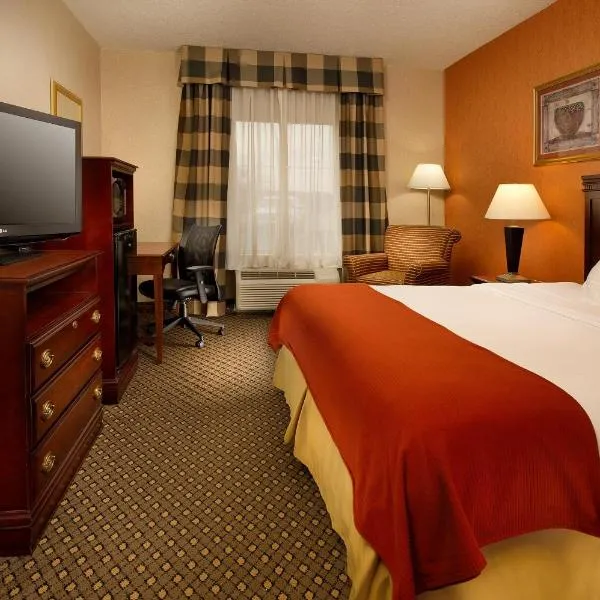 Holiday Inn Express & Suites by IHG Chambersburg by IHG, hotel a Chambersburg