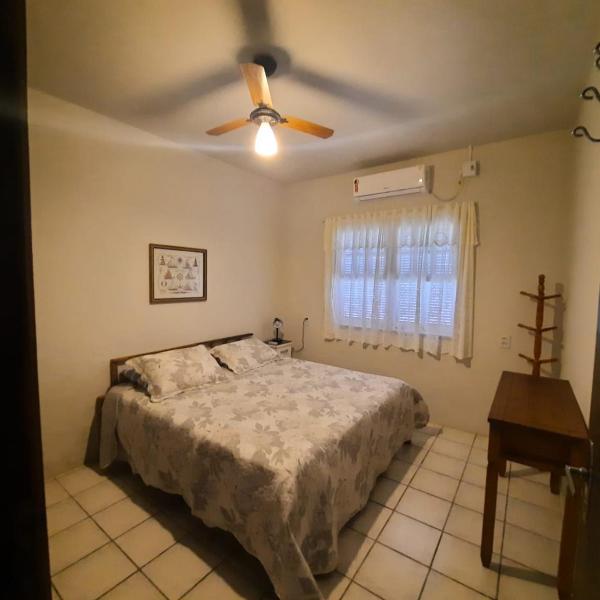 Casa de Praia com Quintal e Varanda - Foto 2