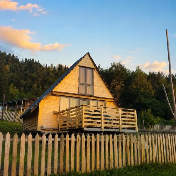 Wooden cottage in Svaneti, hotel a Mestia