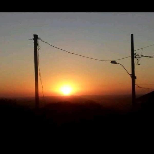 Casa Vista para o Pôr do Sol