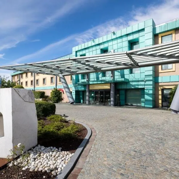 Crowne Plaza Milan - Malpensa Airport by IHG, hotel Case Nuovéban