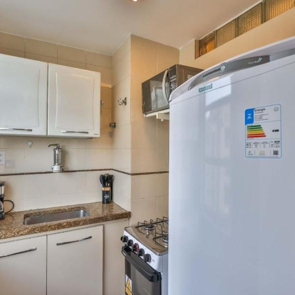 Studio central em Ipanema, metrô na porta e praia! - Foto 4