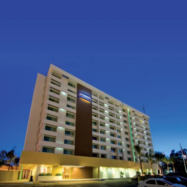 Staybridge Suites Guadalajara Expo by IHG, Hotel in Guadalajara