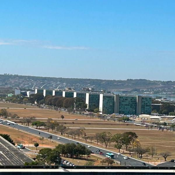 Flat Vista Linda da Esplanada, grande e espaçoso, lazer completo, em Saint Moritz Brasília Hotel