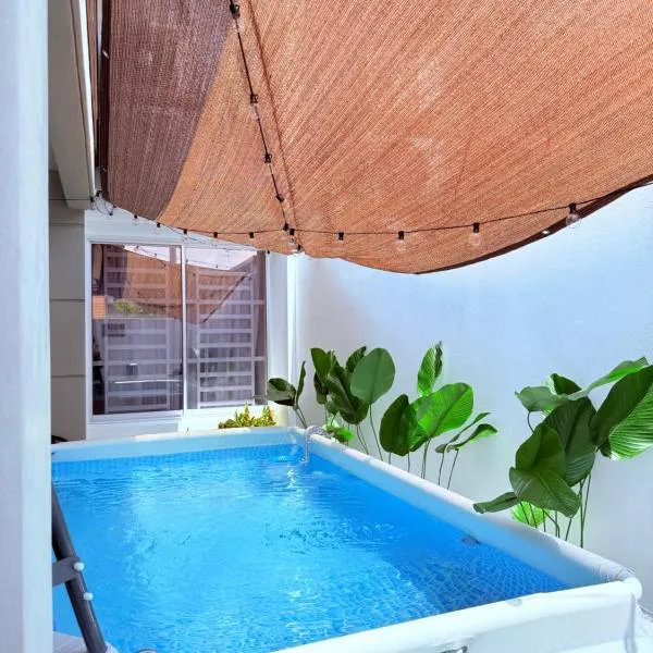 Huwayna Private Pool Homestay M U S L I M sahaja, hotel in Kepala Batas